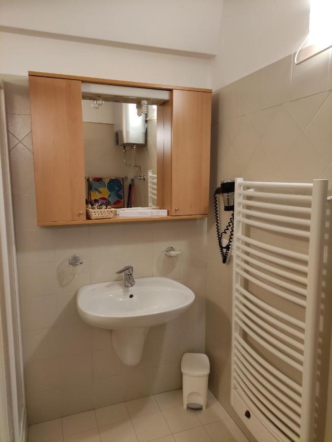Doss Della Pesa Apartment Marilleva Ngoại thất bức ảnh